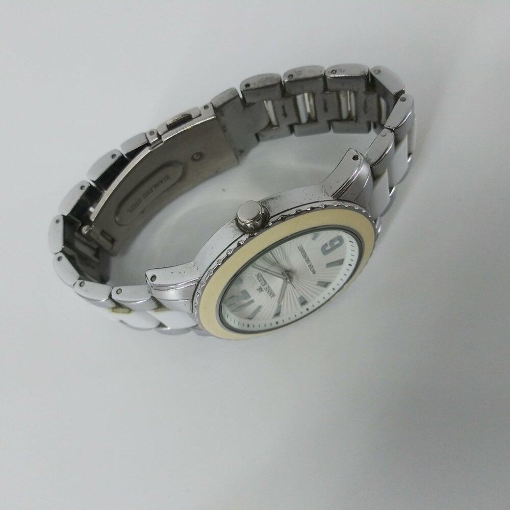 AK Anne Klein Watch Women's Wristwatch 121E White Y2K - Picture 3 of 10